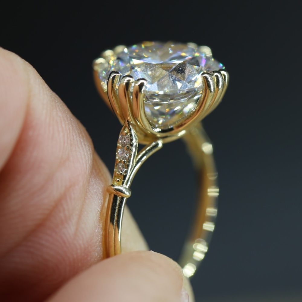 Edwardian Era Ring 7 Carat Round Brilliant Lab-Grown Diamond in Yellow Gold